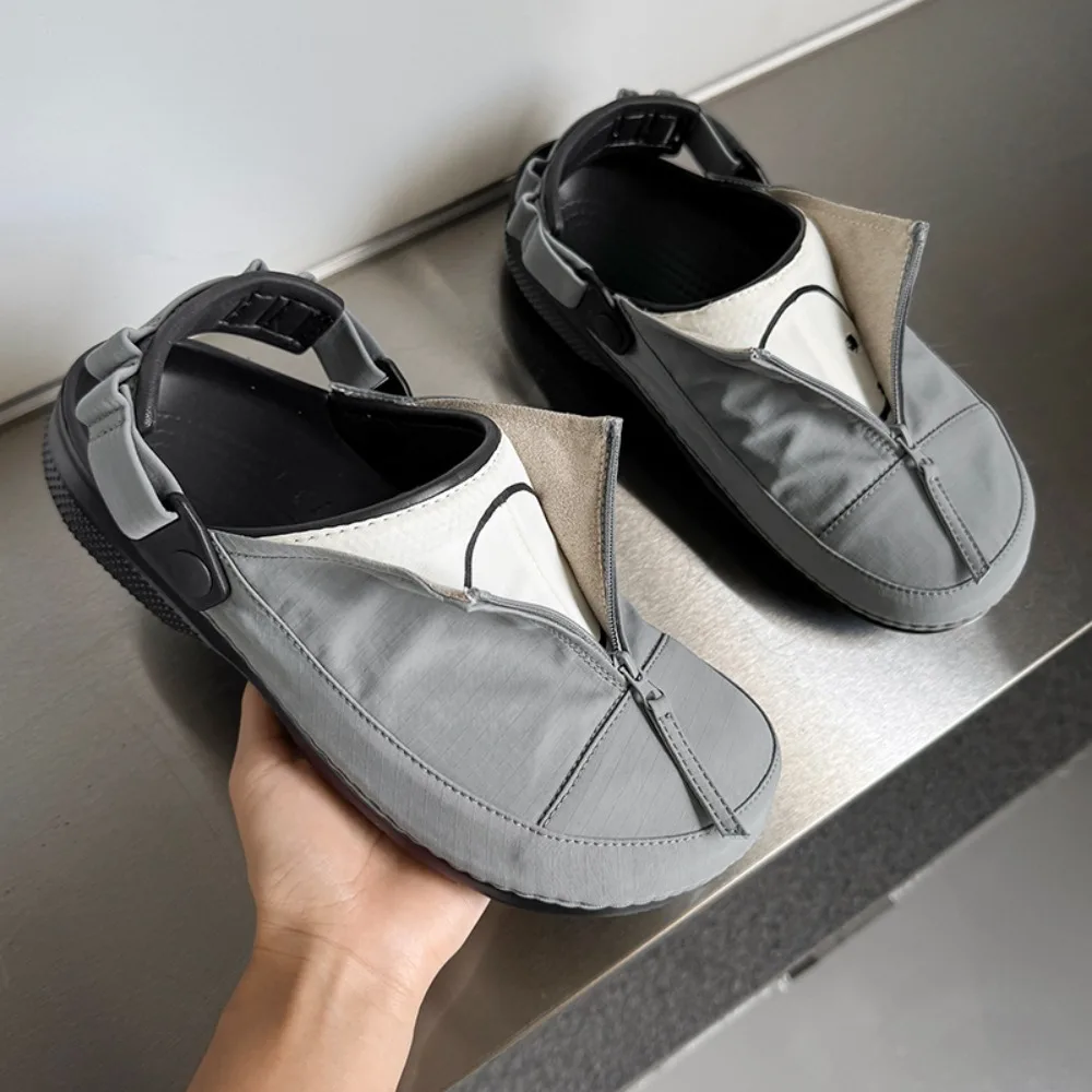 2026 New Lightweight Slip-On Beach Shoes Thick Bottom Outdoor Couples Slippers Easy to Wear Home Comfortable Sandals