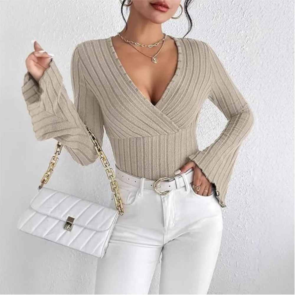 Autumn Winter Pullover Women T Shirt Ribbed Pit Stripe V-neck Slim Fit Polyester Long Sleeved T-shirt Women's Top Vestiti Donna