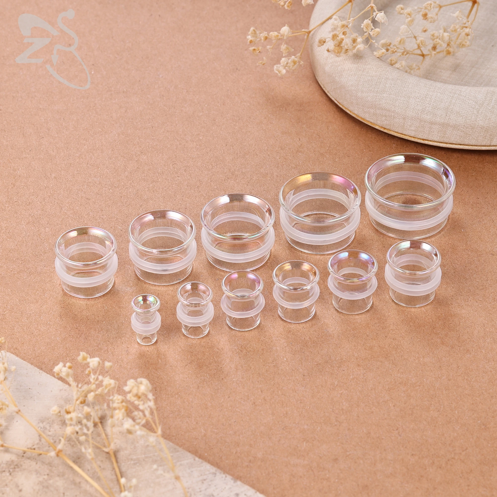 ZS 1PC Glass Ear Tunnels Plugs Black White Color Expander Stretcher Pulley Ear Gauges Piercing Double Curved Saddle 6-25mm