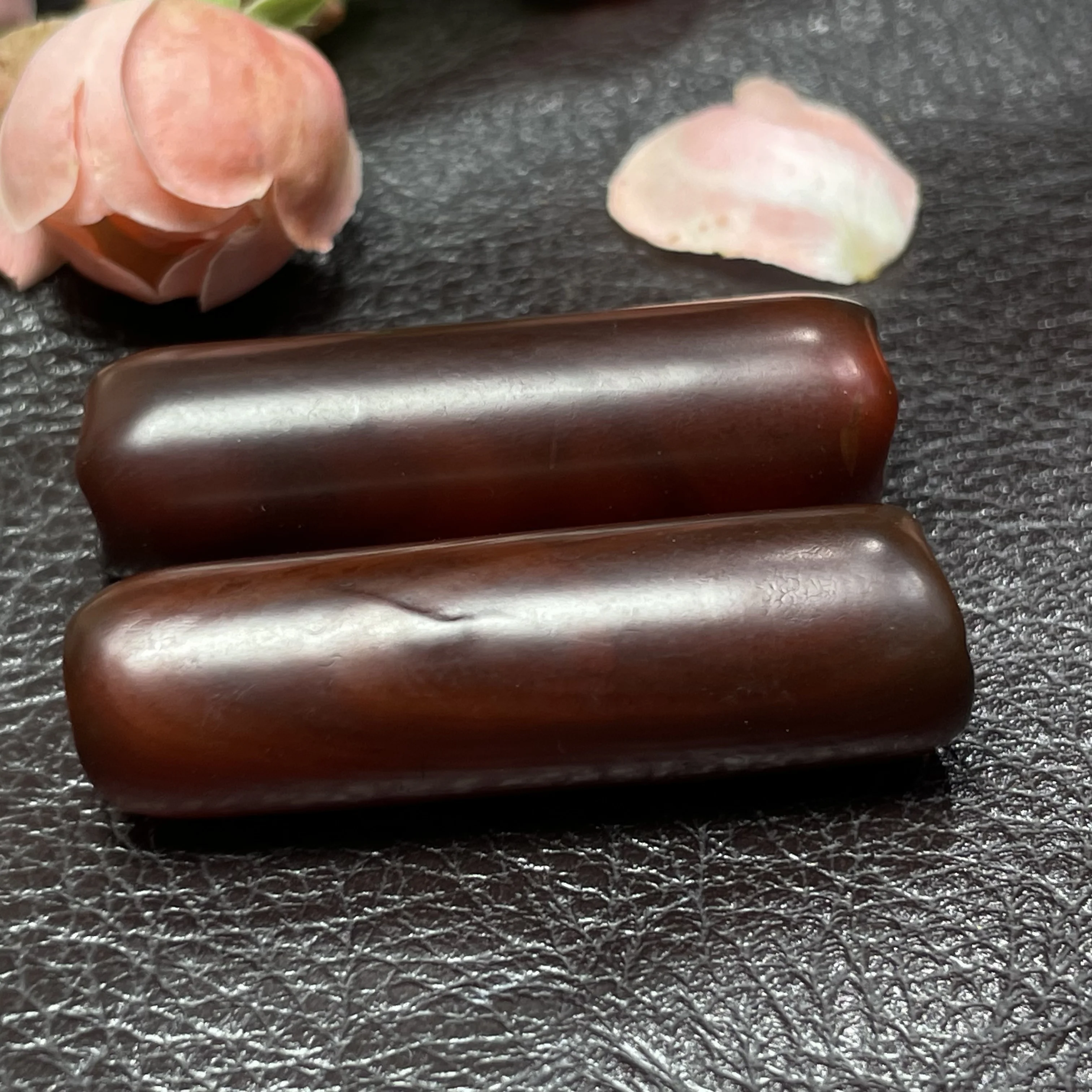 Tibetan red meat agate old spiritual official dzi pendant necklace 11x39mm