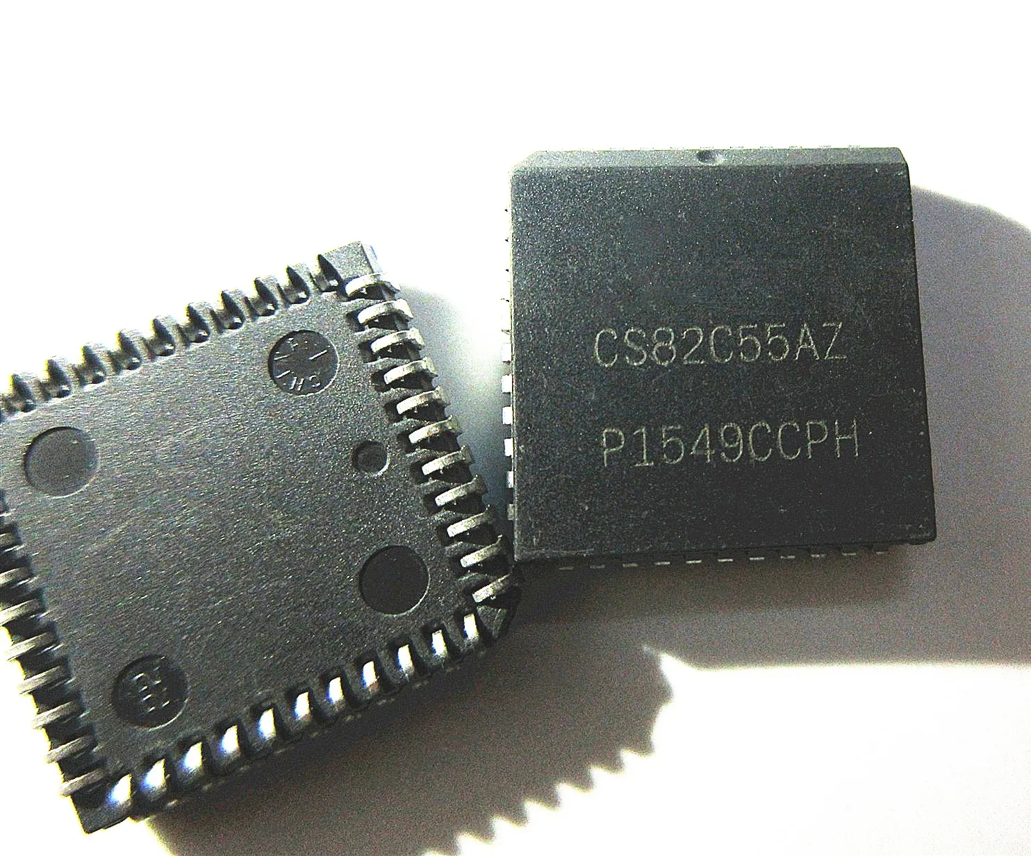 

CS82C55A CS82C55A-5 N82C55A-2 IS82C55A-5 PLCC44 10 шт.