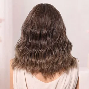 Golden Brown Ombre Chocolate Brow Synthetic Wig with Bangs Wavy Casual Natural Look Heat Resistant Hair for Women Daily Use