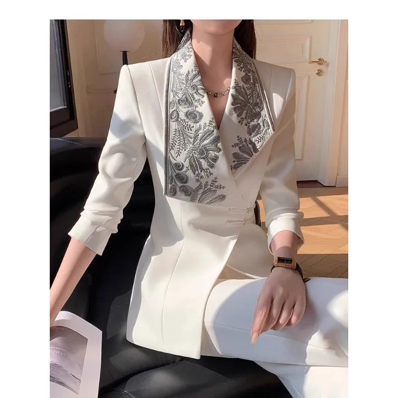 

Blouse Trousers Suit Women's Chinese Style Premium Elegant Embroidery Button Placket Suit Jacket Bell-Bottom Pants Comfortable