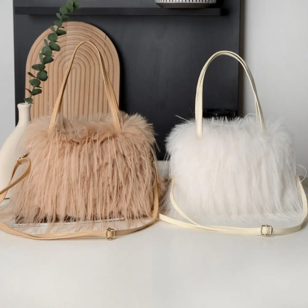 

Luxury Plush Women's Handbags Fluffy Faux Fur Female Crossbody Bag Soft Tote Bag