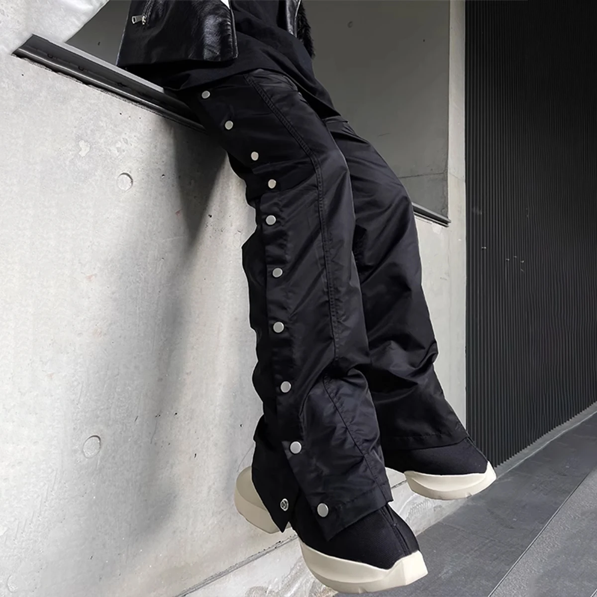 

NIGO FHDX Dark Button Straight Leg Pants Elastic Waist Workwear Trousers Mid Waist High Street Popular Casual Pants #NGTOP11298