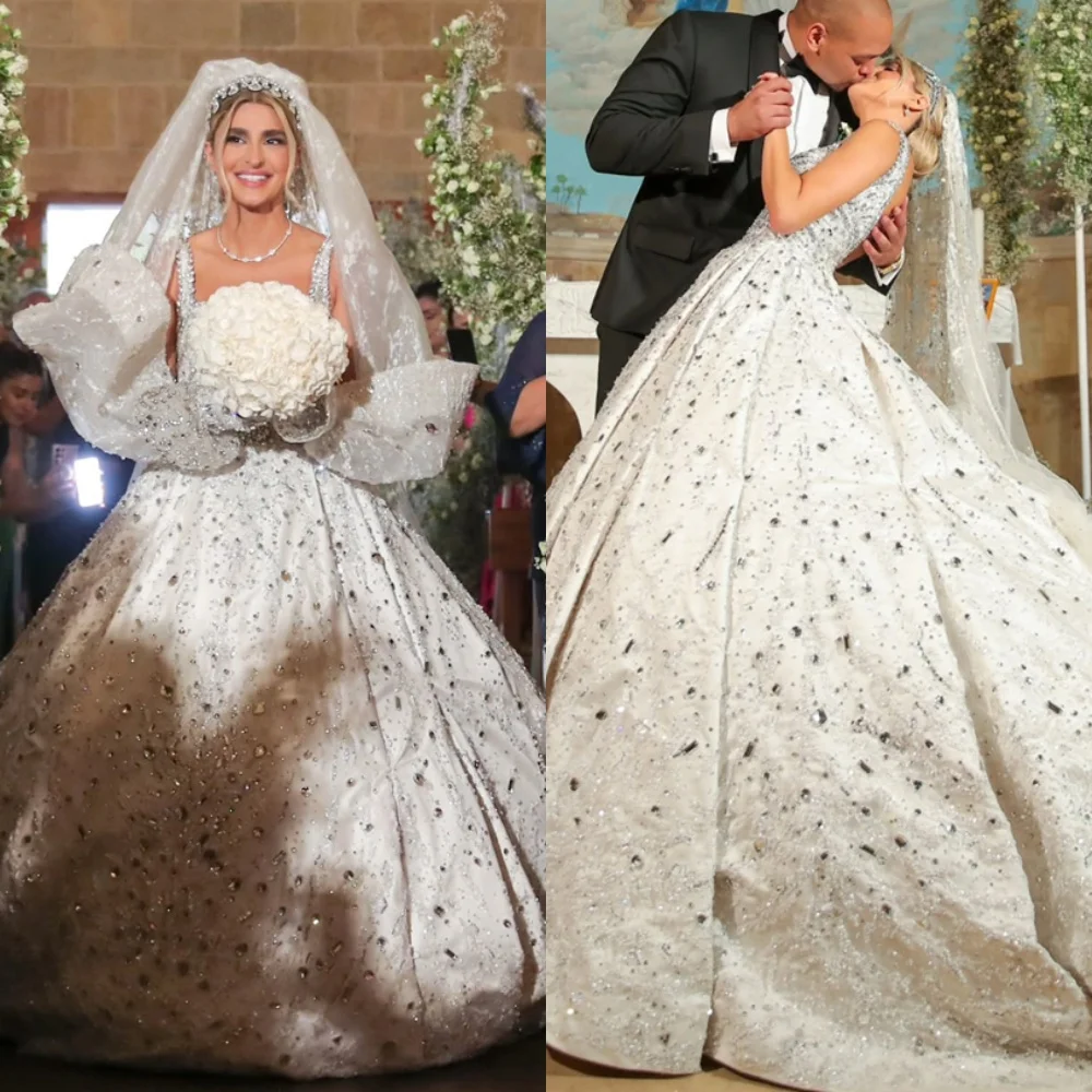 

Customized Elegant White Satin Wedding Dresses High Quality Strapless Cap Sleeve Bridal Gowns Chapel Train Backless Dress