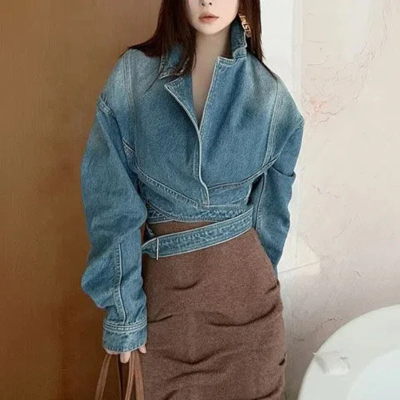 

Blue Washed Retro Denim Jacket for Women Early Autumn New Style Loose and Unique High Street Short Top Trendy Wearing Outside