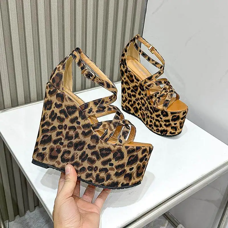 

Женские сабо на каблуке 12 см, модель 2026, с открытым носком, большие размеры, летние, новые, модные, на толстой подошве, удобные