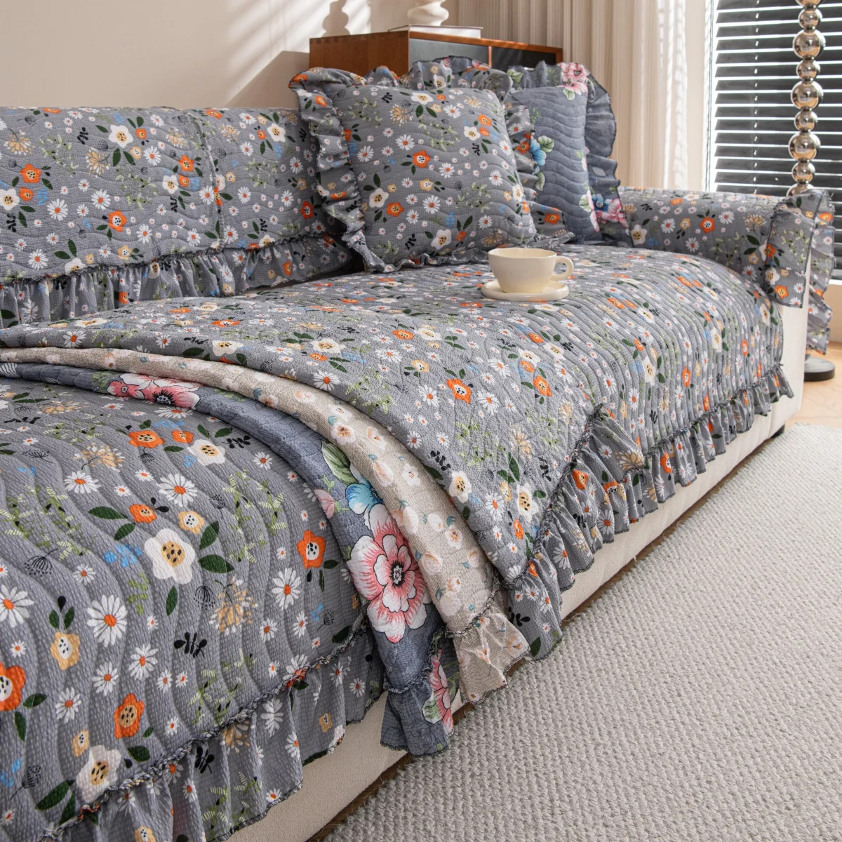 Thicken Non-Slip Quilted Sofa Cover, Floral Ruffled Couch Protector, Washable Furniture Slipcover for Dogs, Cats and Kids