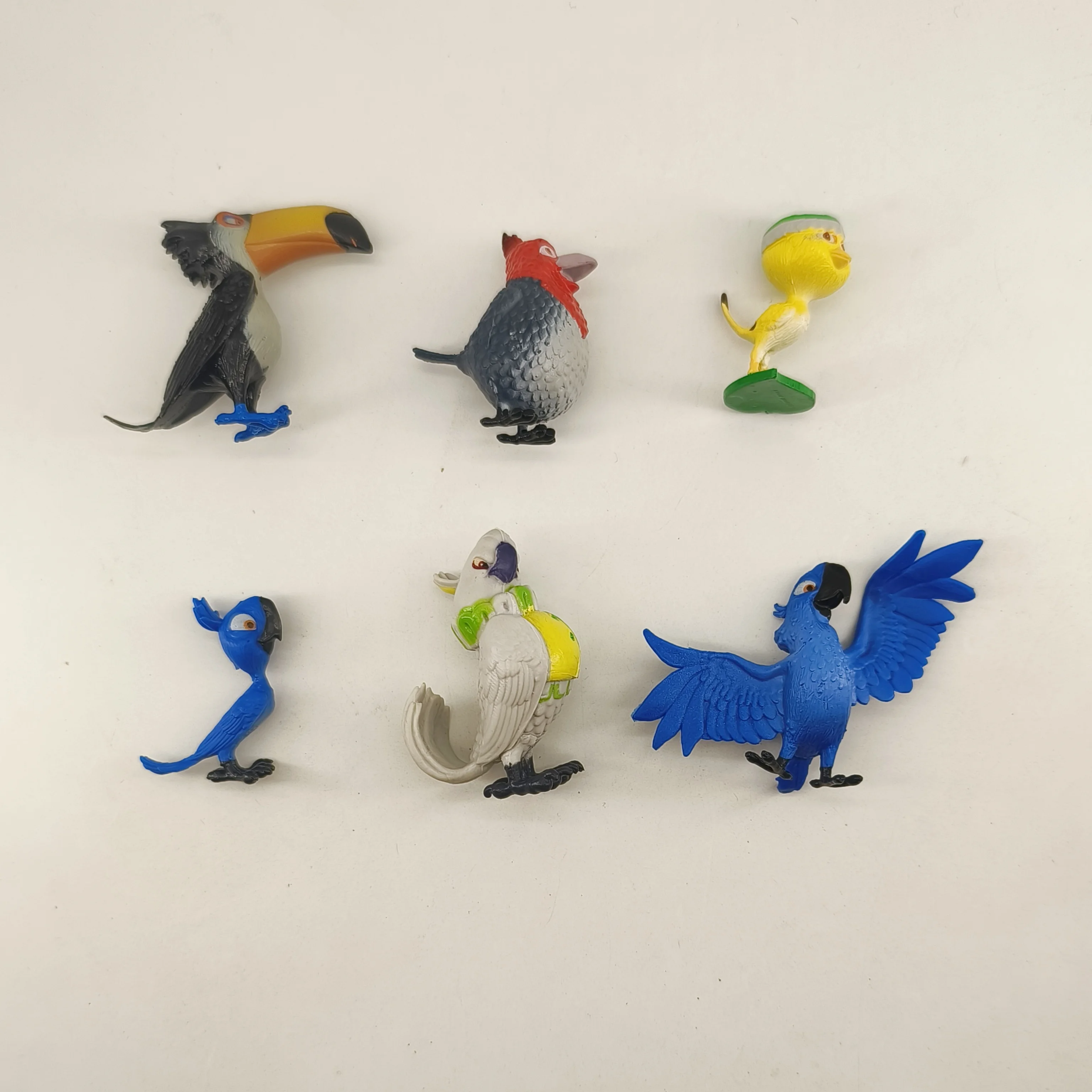 6-12pcs/set Cartoon Rio Adventure Diamond Parrots Pug Dogs Action Figure KidsToys PVC Collection Model Dolls for Kids Gift