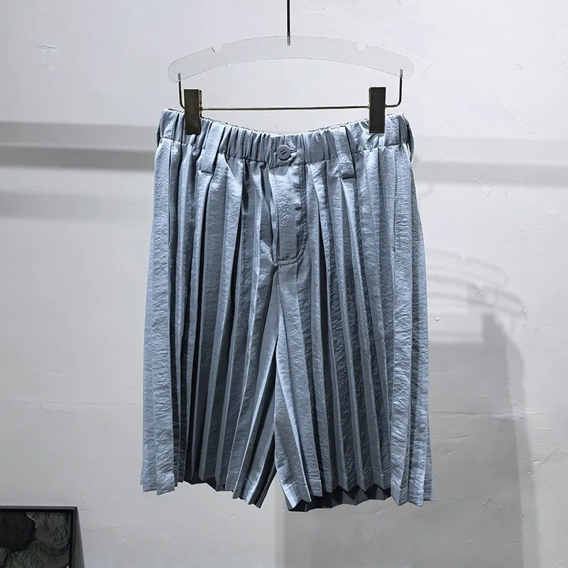 Miyake Pleated Men's Shorts Casual Versatile Five Quarter Pants High-quality Original Design Men's Pants