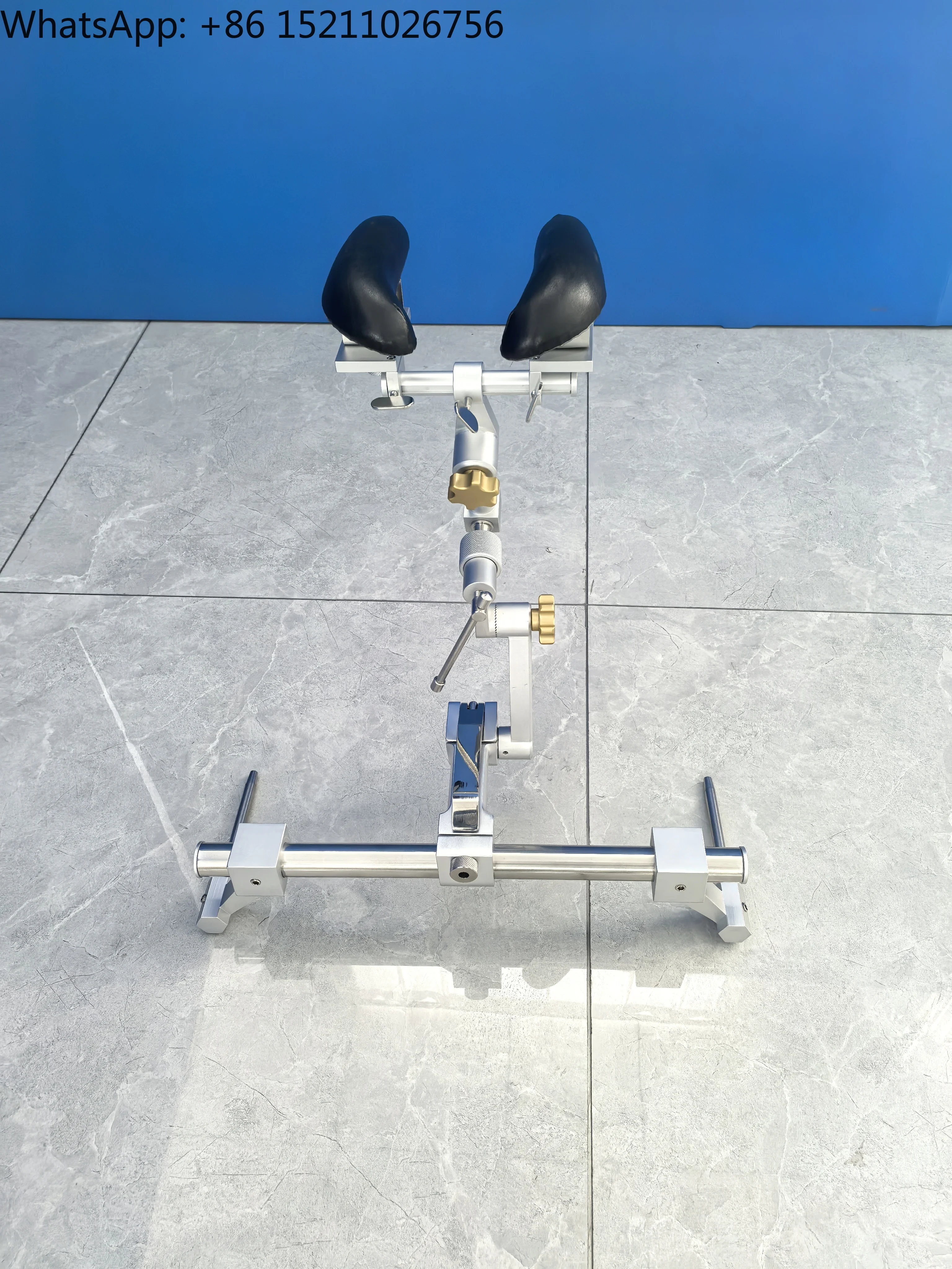 Cheap Medical Three Pin Neuro Head Holder Adjustable Displacement Surgical Head Frame for Brain - Operating Room