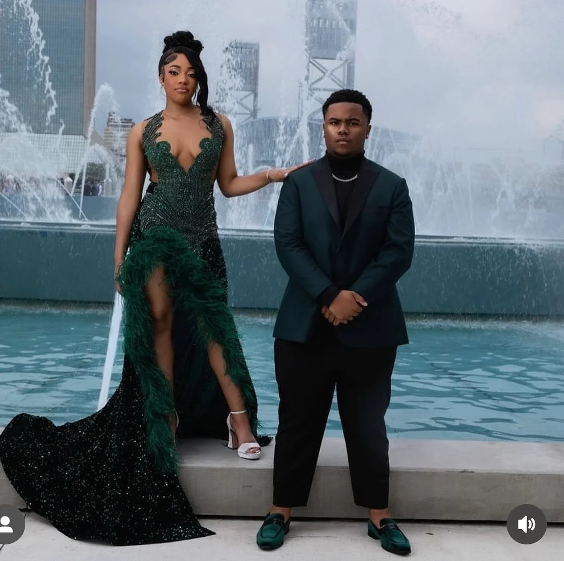 

Rich Green Crystal Beading Prom Dress Black Girls Mermaid Ladies Dresses For Special Occasion Party Gowns Customized