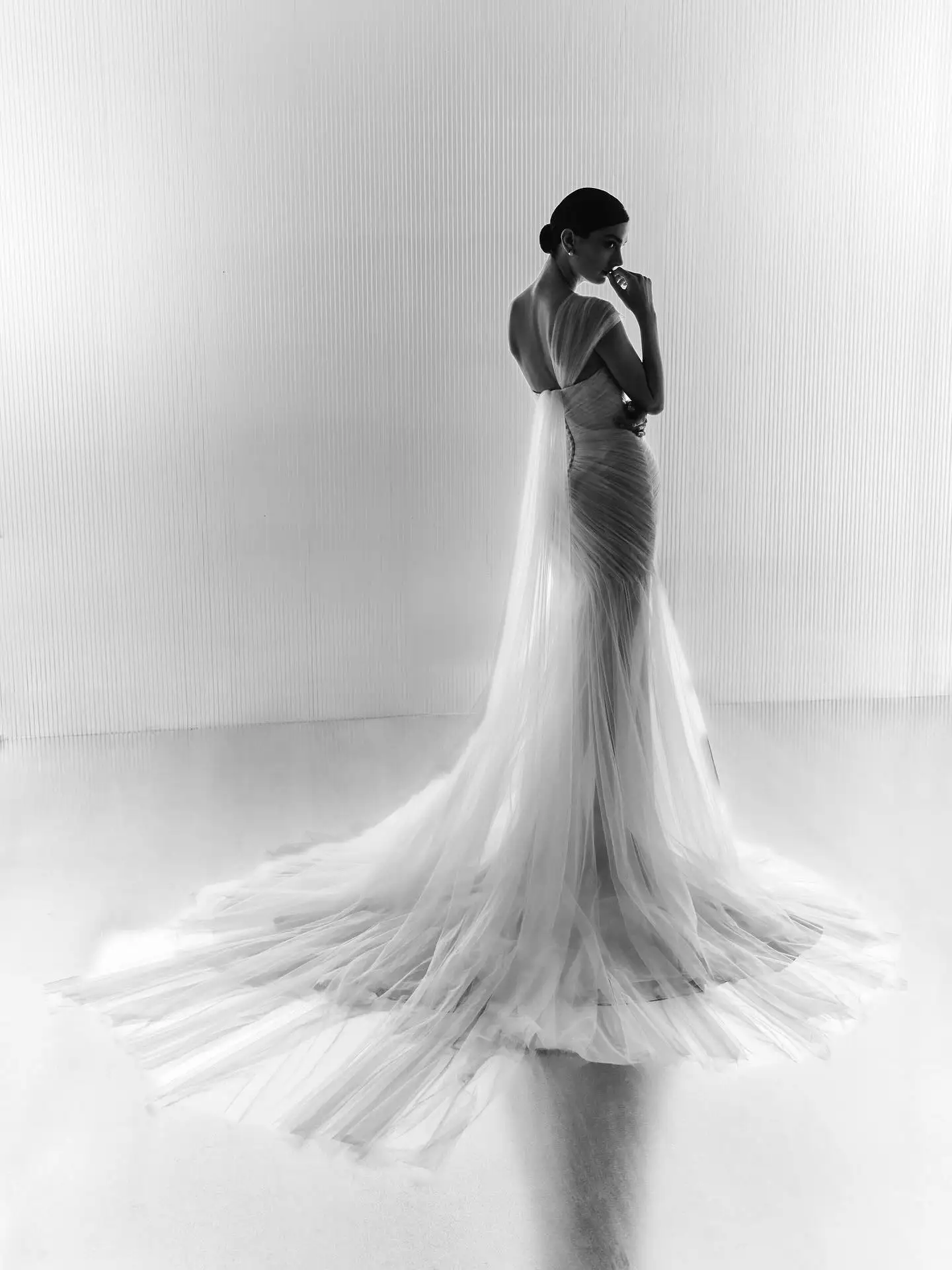 Przepiękna suknia ślubna typu syrena z plisowanego tiulu, sukienka ślubna na jedno ramię z miękkiego tiulu, suknia dla panny młodej na sesję zdjęciową, vestidos de novia