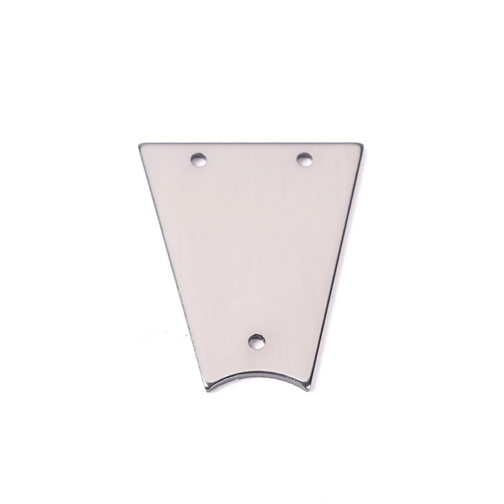 

CIMAXIC Metal Core Guitar Cover Unique Design Easy Fit Grey Accessory for Electric Guitar Users