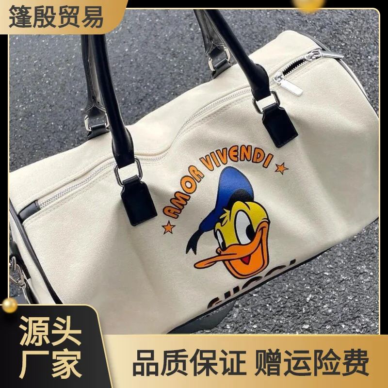 Borsa da viaggio MINISO Canvas Mickey Donald Duck 2023 New Cartoon Girls borsa da palestra da viaggio d\'affari di grande capacità borsa a tracolla