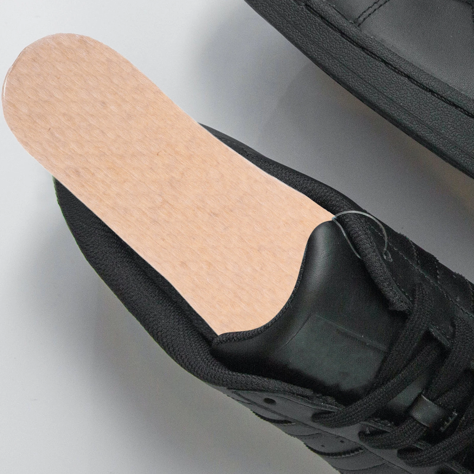 

20 Pairs Wood Pulp Insoles High Heel Cushion Arch Support Breathable Odor Control Thin Non Slip Shoe Pads Sandals Liners Men