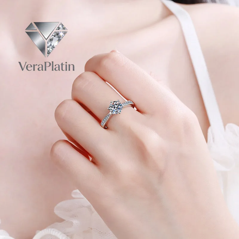 

VeraPlatin Women Engagement 18K White Gold Wedding Band 0.5/1/2CT VVS1 D Color Moissanite Diamond PT950 Platinum Girl Friend Bir