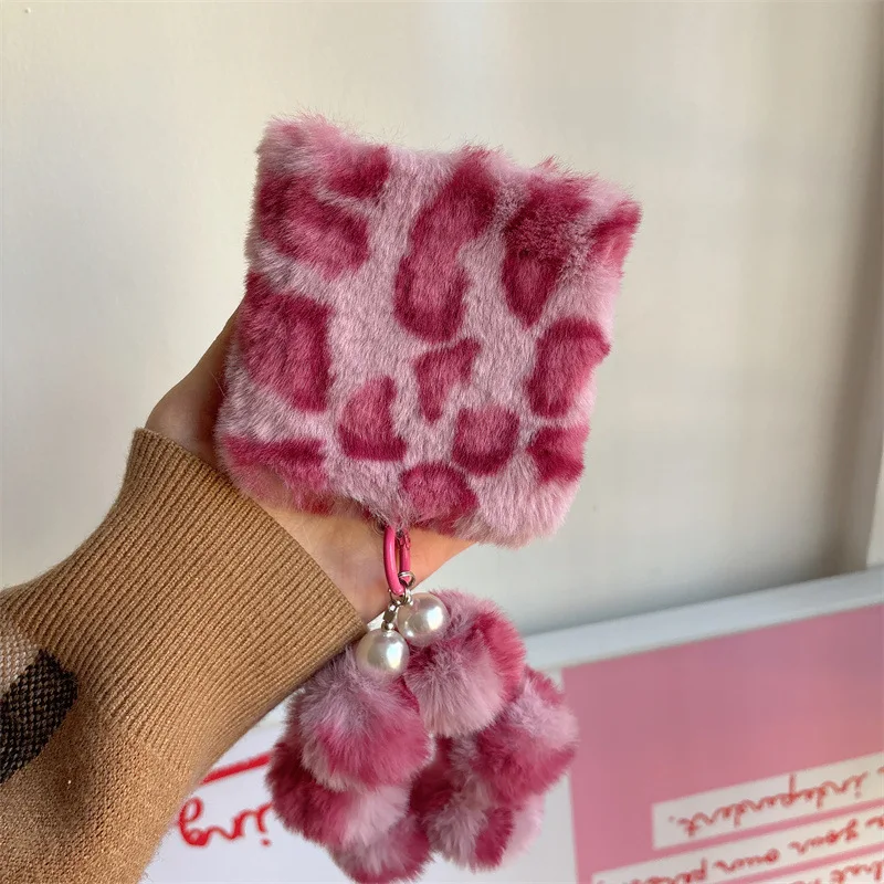 موضة ليوبارد طباعة رقيق أفخم شريط للرسغ قوس قضية الهاتف لسامسونج غالاكسي Z فليب 7 6 5 4 3 Zflip7 غطاء مقاوم للصدمات