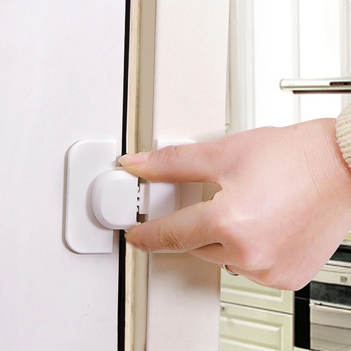 

6Pcs Baby Proof Locks Child Safety Refrigerator Locks White Glossy Surface Easy to Use for Home Refrigerator Lock