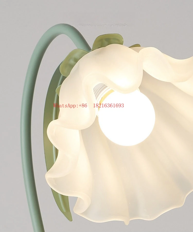 French Valley Lily Table Lamp Retro Bedroom Bedside Environment Light