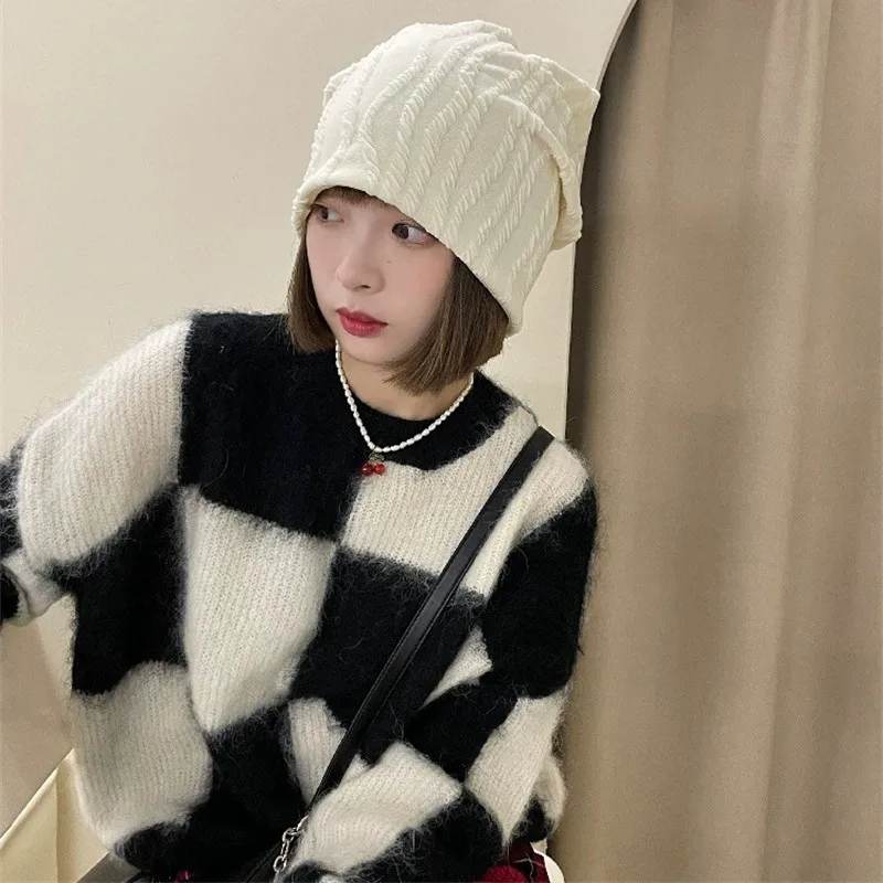 Gorro de punto de estilo japonés Para Mujer, gorro transpirable negro, cálido, protección Para los oídos, estilo coreano, Otoño e Invierno