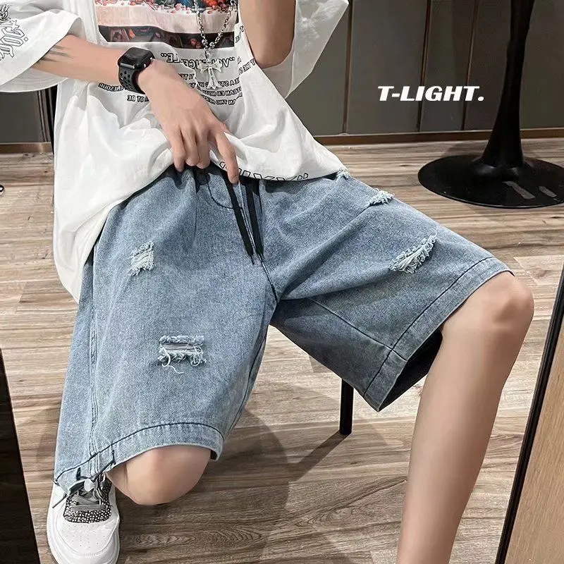 Men\'s Hole-Filled Denim Shorts for Summer Streetwear