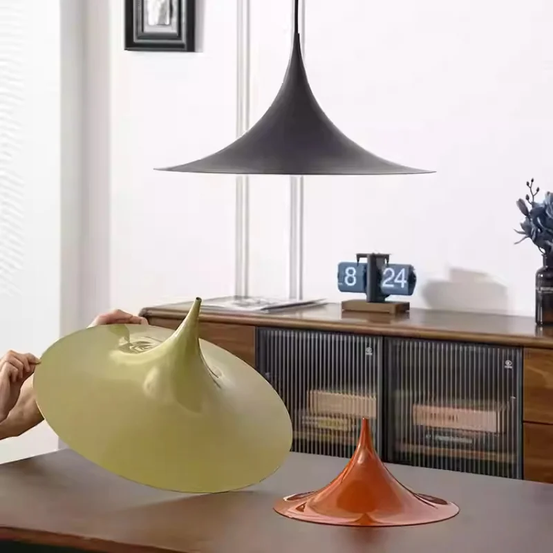 Lámpara colgante de cuerno de restaurante nórdico, diseño danés, minimalista francés, Bar Medieval, mostrador, isla, luz OVNI