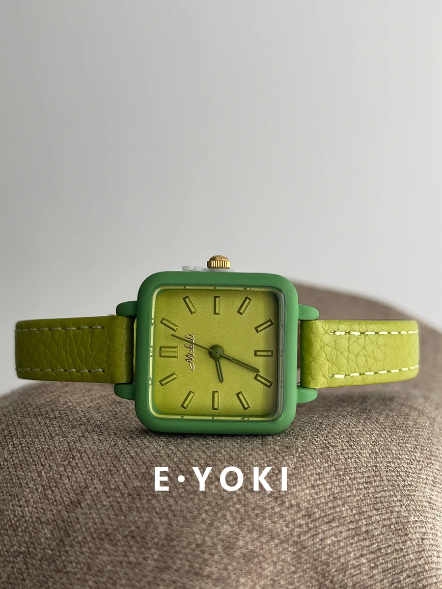 Elegantladiesapple green leather smallsquare watch cute casual female style student leather belt quartz watch female ladies gift