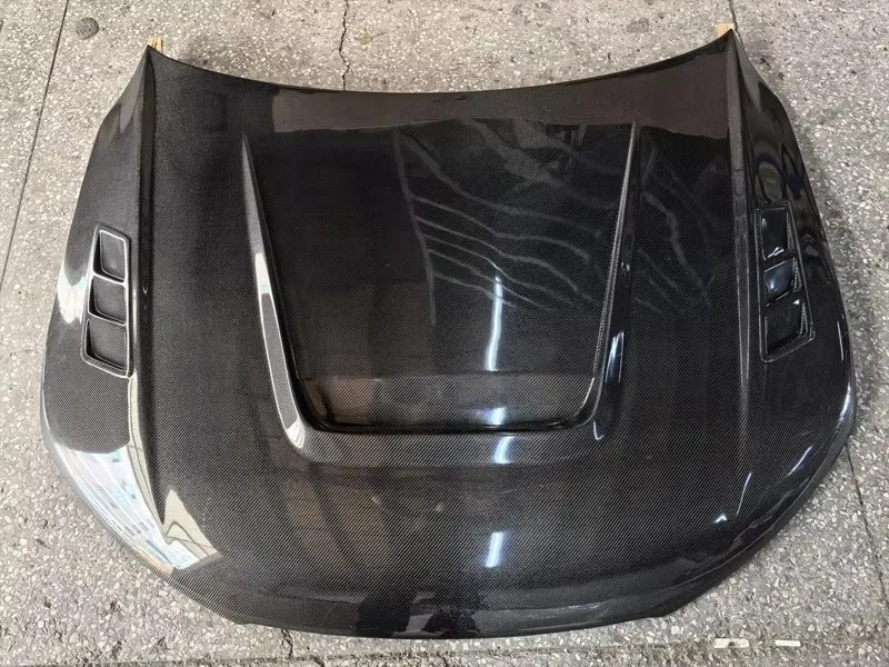 

Exclusive production of carbon fiber engine hood forAudi RS7 A7 S7 2012-2024 models