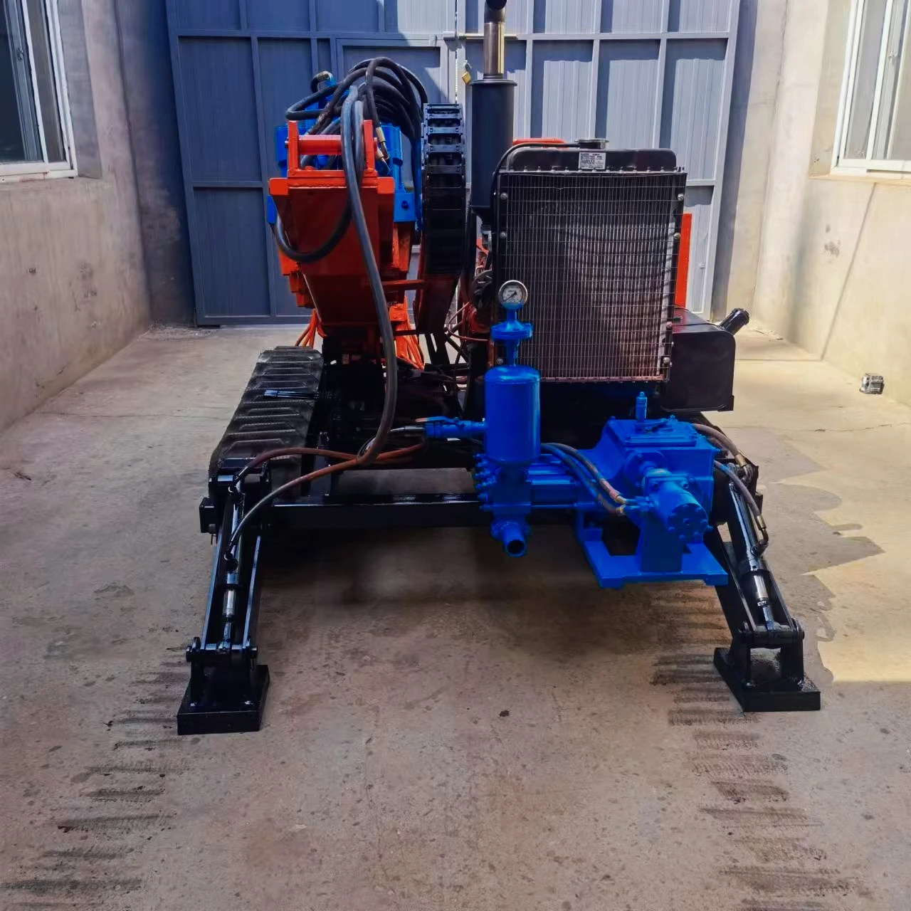 Horizontal Directional Drilling Rig Customize Underground Electric Cable Drill Rig Construction Orientation Drilling Rig Poland