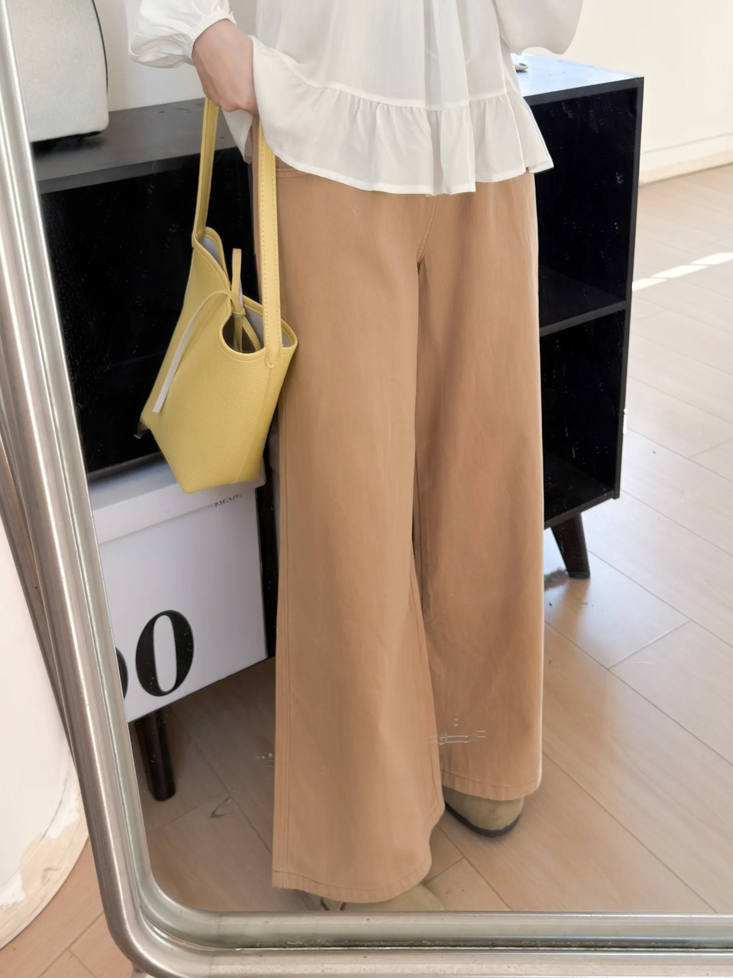 

High Waist Wide Leg Denim Pants Women's Khaki Color Lengthening Legs Effect Casual Pants American Sle Retro Old Money Sle