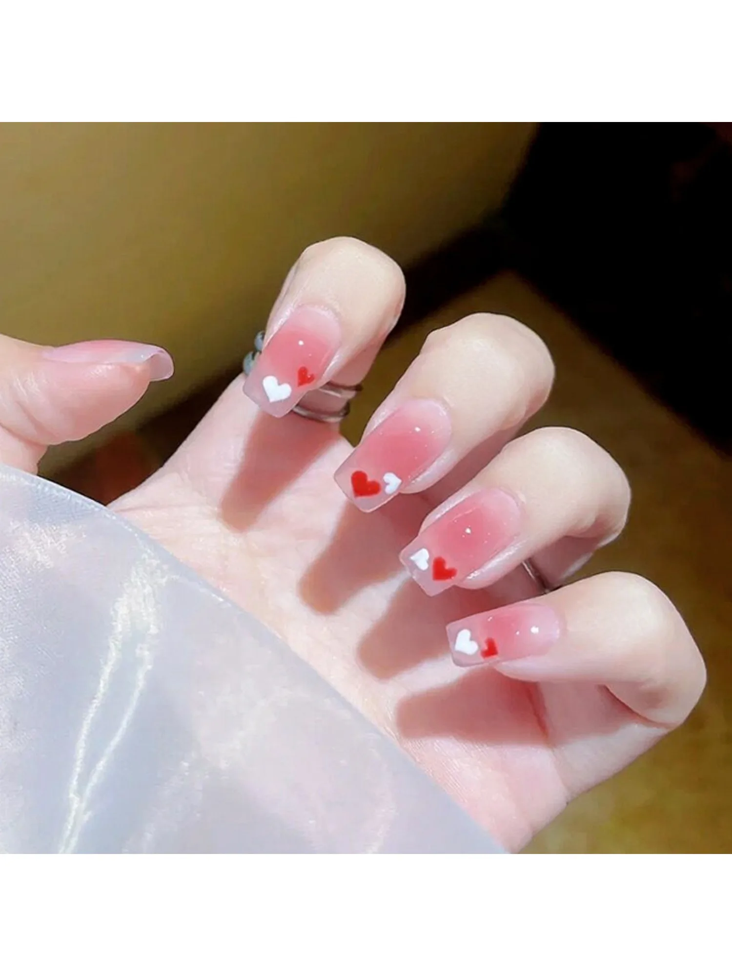 24pcs Sweet Press on Nails Tips Autumn and Winter Short Square False Nails Art with Starlight Pattern Design Ballet Fake Nail