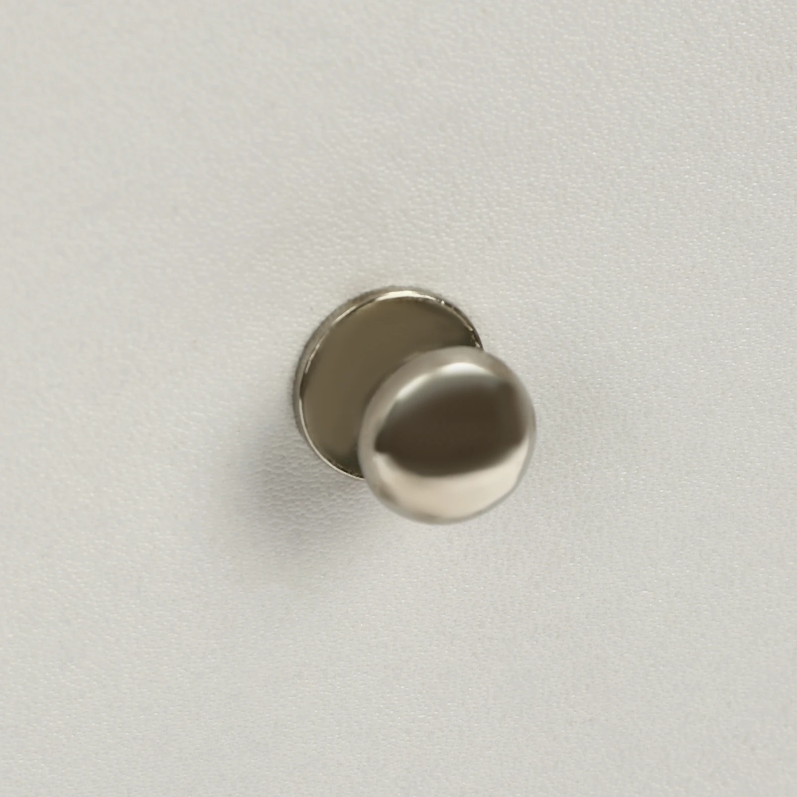 18-Slot Sunglasses Storage Box with Clear Lid, Lock & Key,  PU & Fluff Lining, Tabletop Glasses Organizer for Eyeglasses