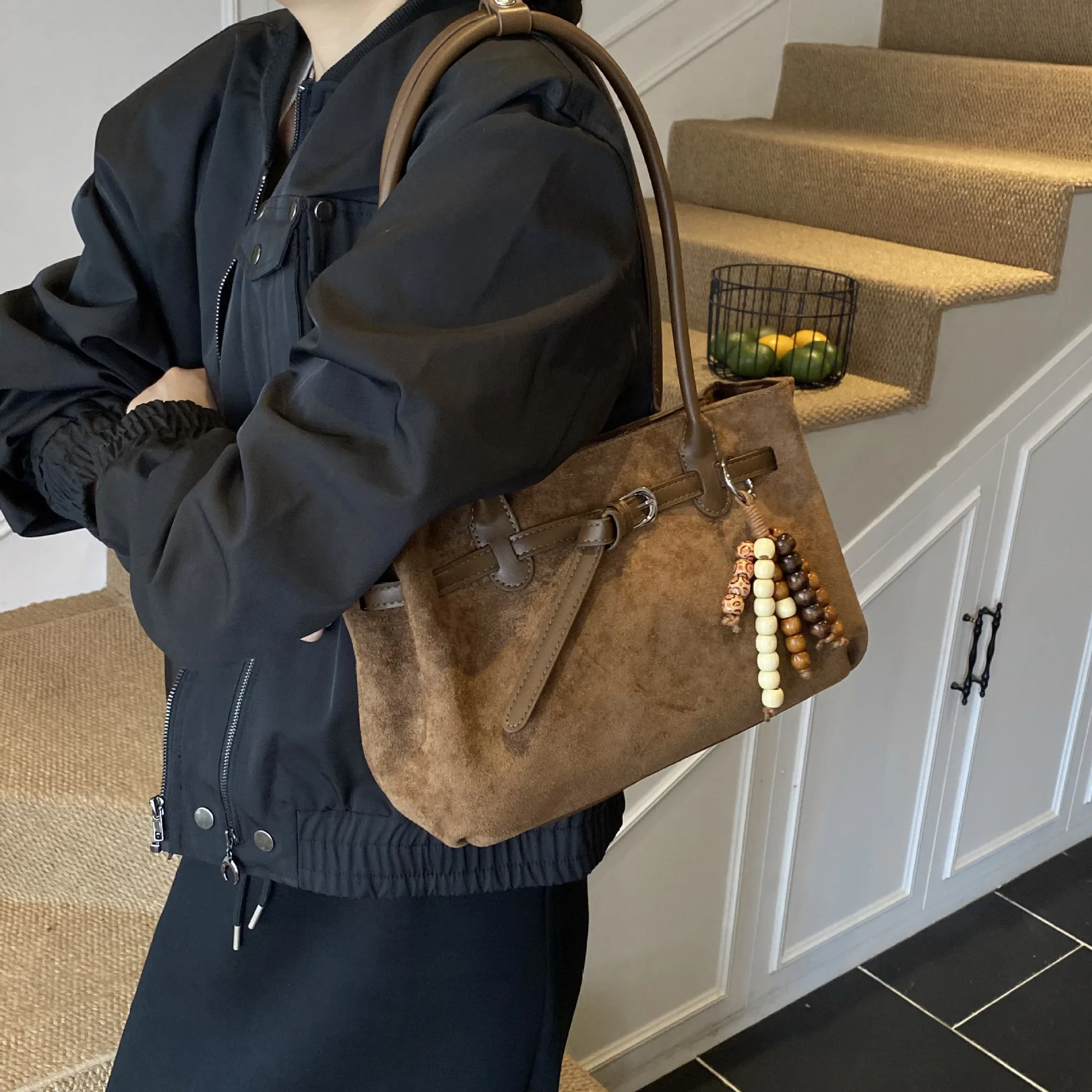 

Женские кожаные сумки через плечо, роскошные дизайнерские сумки, винтажные сумки-кроссбоди для женщин, сумки-тоут.