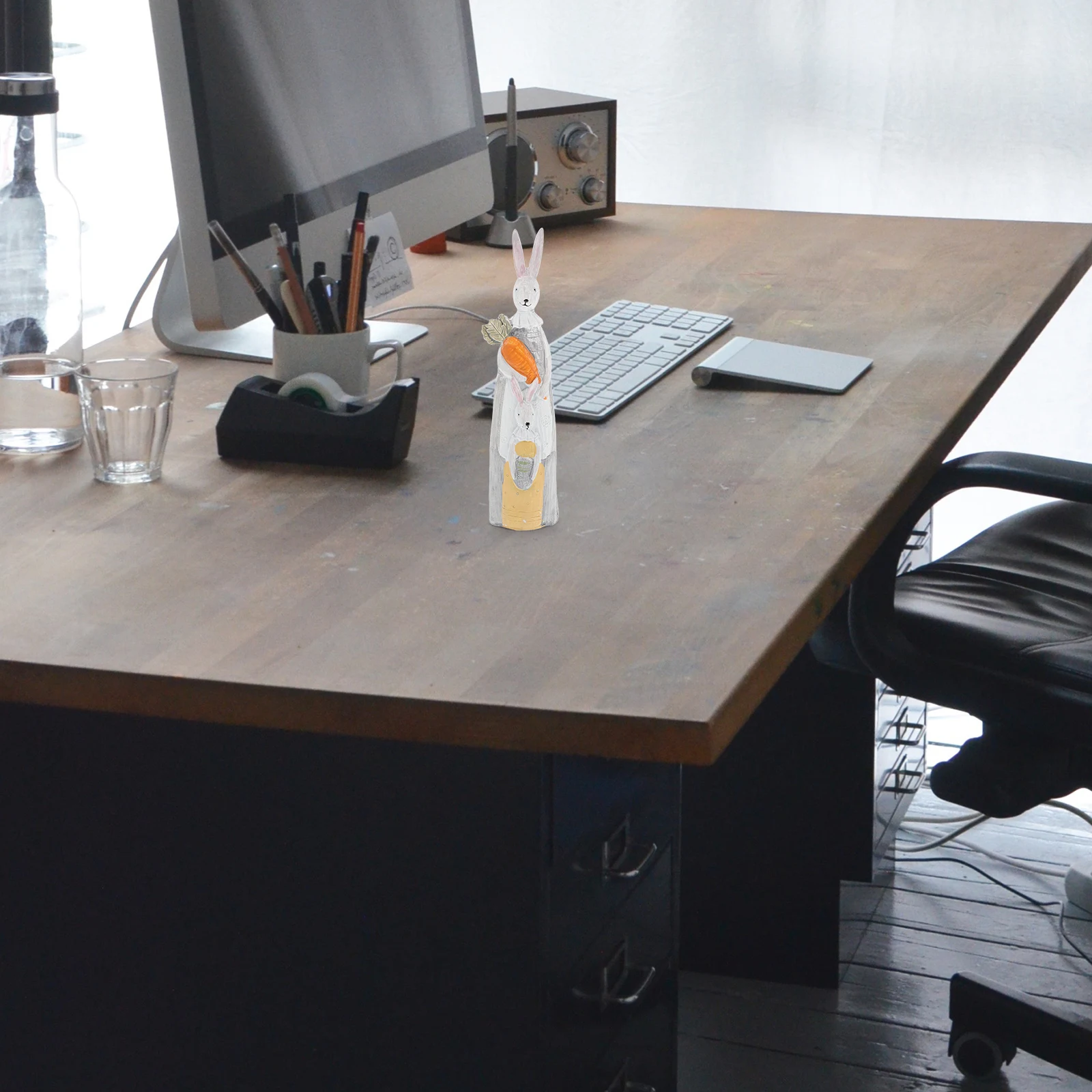 

Easter Bunny Resin Decoration Charming Rabbit Statue for Stand Bookshelf Bedroom Spring Home Decor Small Animal Ornament