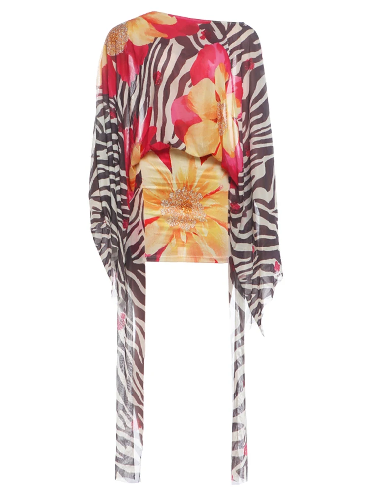 Weird Puss Leoparden-Blumendruck-Kleid für Damen mit Strassverzierung, schrägem Kragen, Fledermausärmeln, Mesh-Quasten, Street-Style, Mini, figurbetont – Detail 2