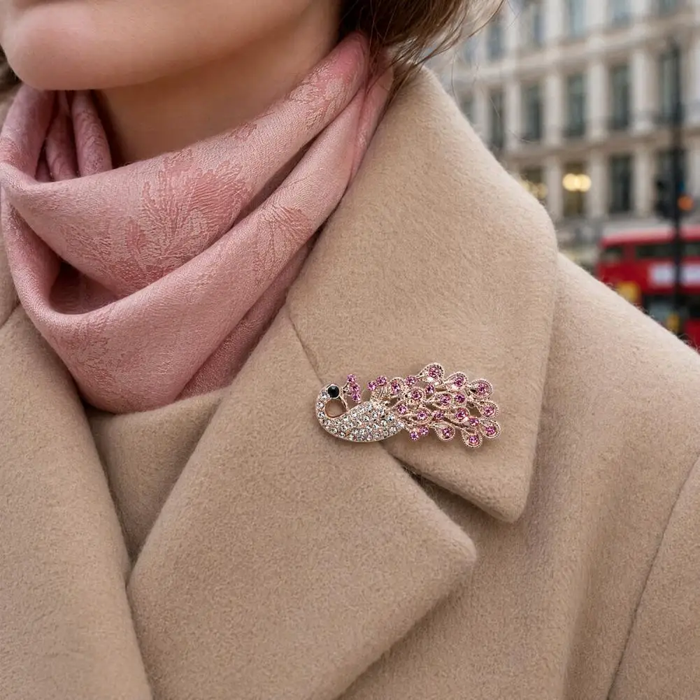 Long-lasting Brooch Pin Rhinestone Peacock Brooch Pin Shape Alloy Lapel Pin Sweater Cardigan Coat Accessory Elegant for Women