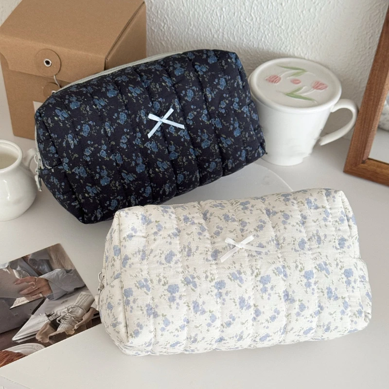 Cute Square Makeup Bag for Women Portable Travel Small Cosmetic Bags Floral Zipper Toiletry Bag Washing Pouch Storage Bags