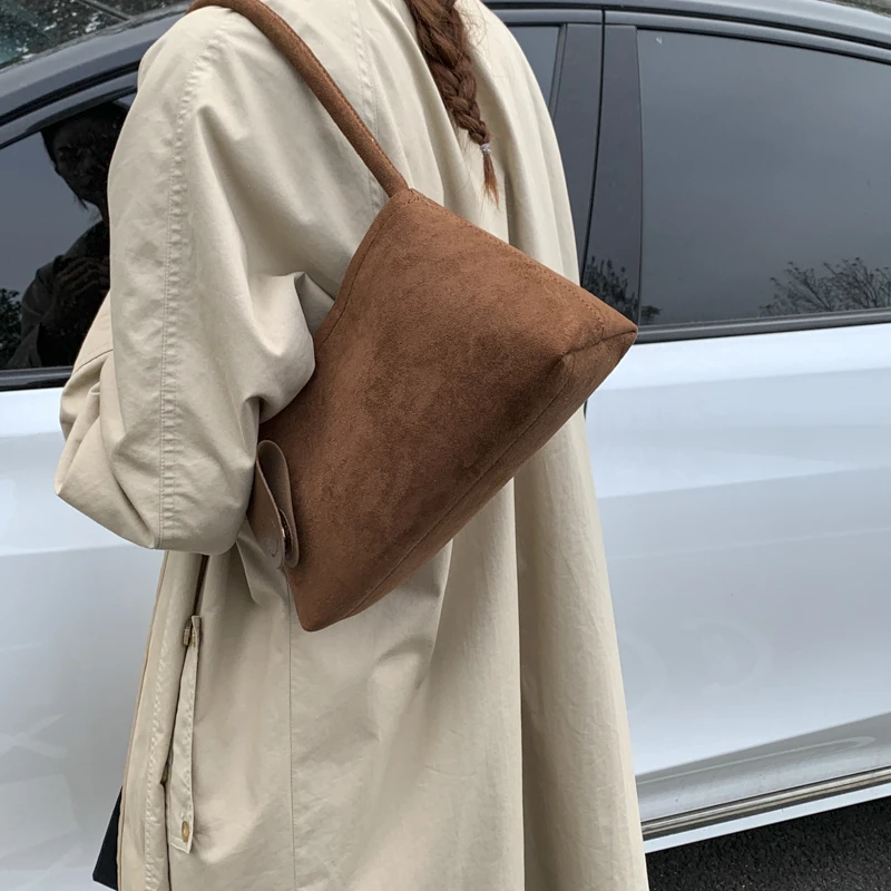 Thumbnail 2 - #74 Best Selling Shell Bags