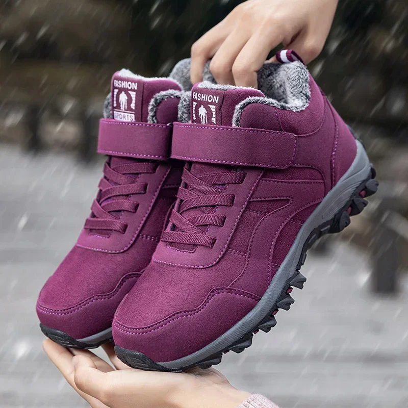 Botas de invierno cálidas para hombre y mujer, botas de nieve con piel de talla 35-45, zapatillas de deporte Unisex a la moda para exteriores, botines para hombre y mujer