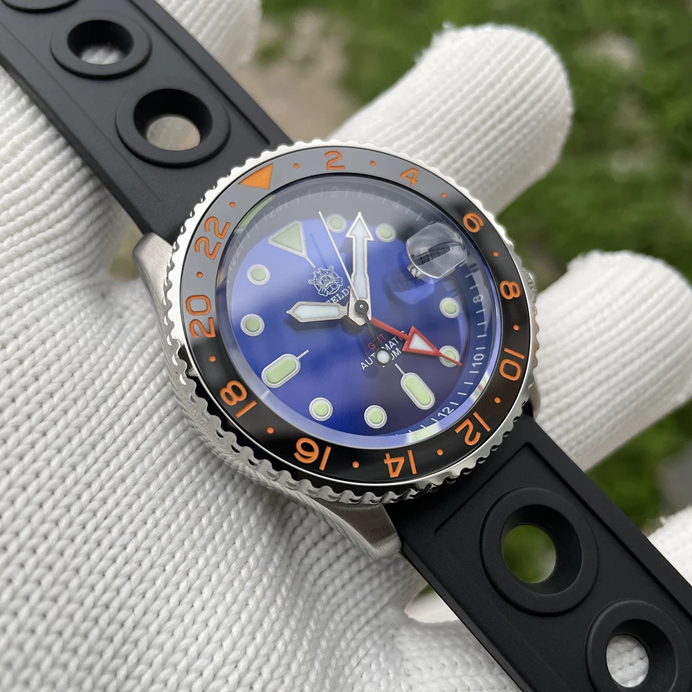 Steeldive Men Automatic Watch 42mm GMT Luxury Mechanical Wristwatch Diver 200M Waterproof Luminous NH35 Sapphire Ceramic Bezel