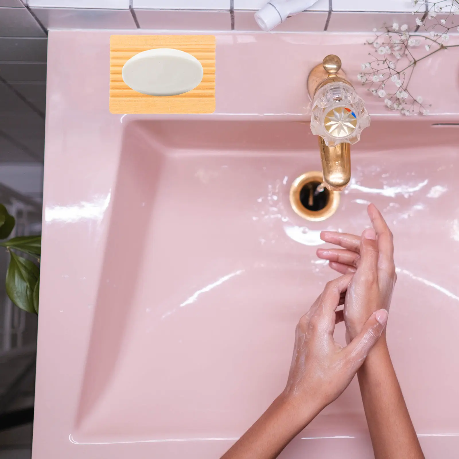 

1Set Bamboo Soap Saver Holder Eco Friendly Water Drain Design Soap Dish for Shower Bathtub Sink Bathroom Kitchen Travel Use