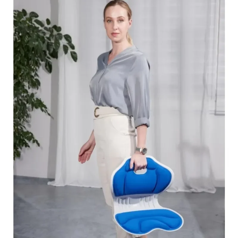 Orthopädischer Bürostuhl mit Kissen