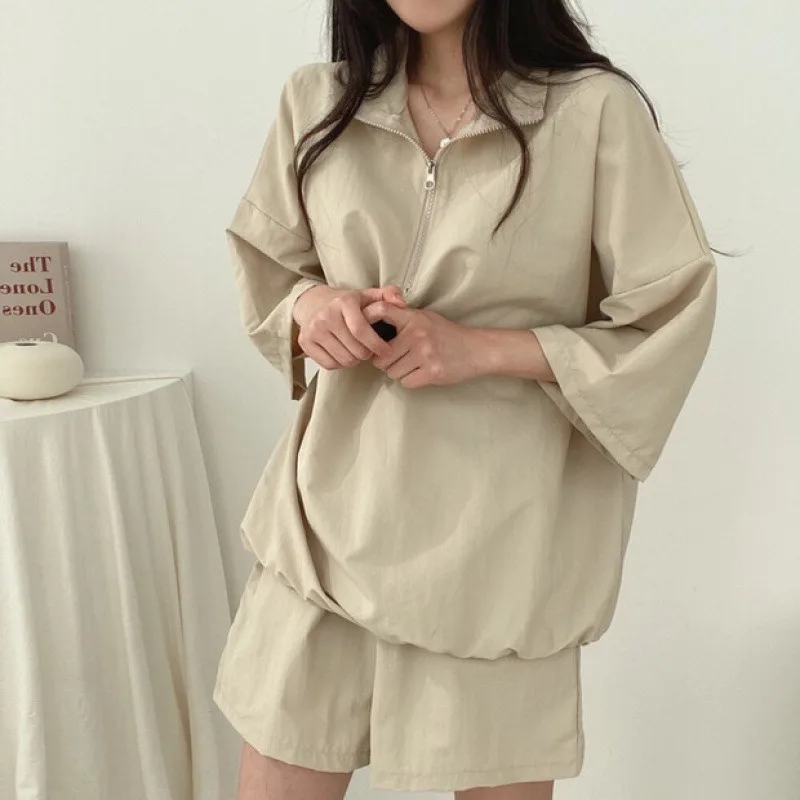 Korean Version of Turtleneck Zipper Short-sleeved Shorts Women's Two-piece Set New Summer Fashion Casual Sportswear Loose Set