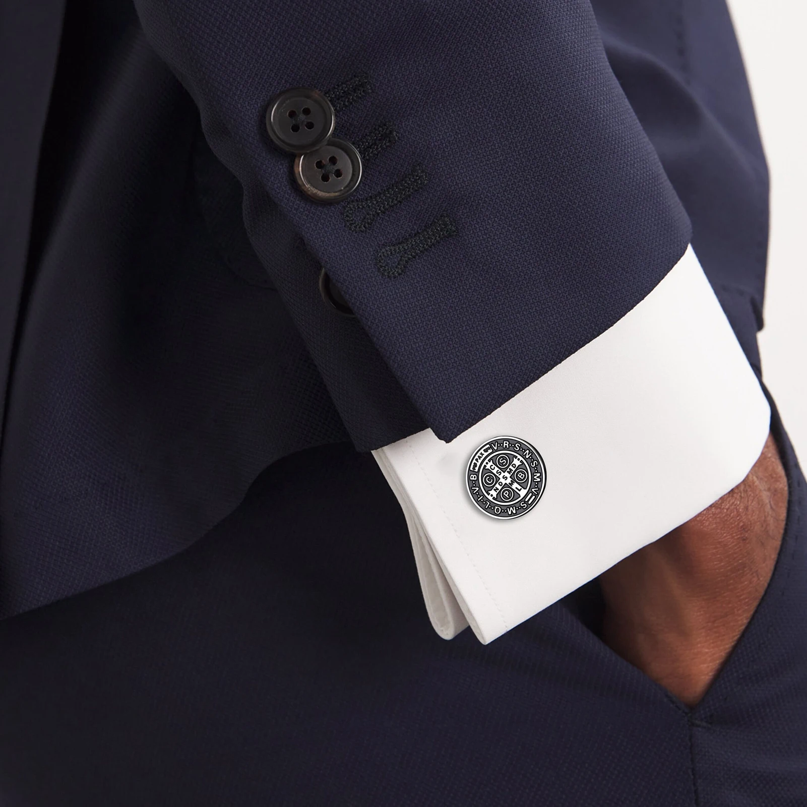 LIKGREAT St Benedict Cufflinks for Men Stainless Steel Cufflink Catholic Spiritual Protection Protection Jewelry Gift