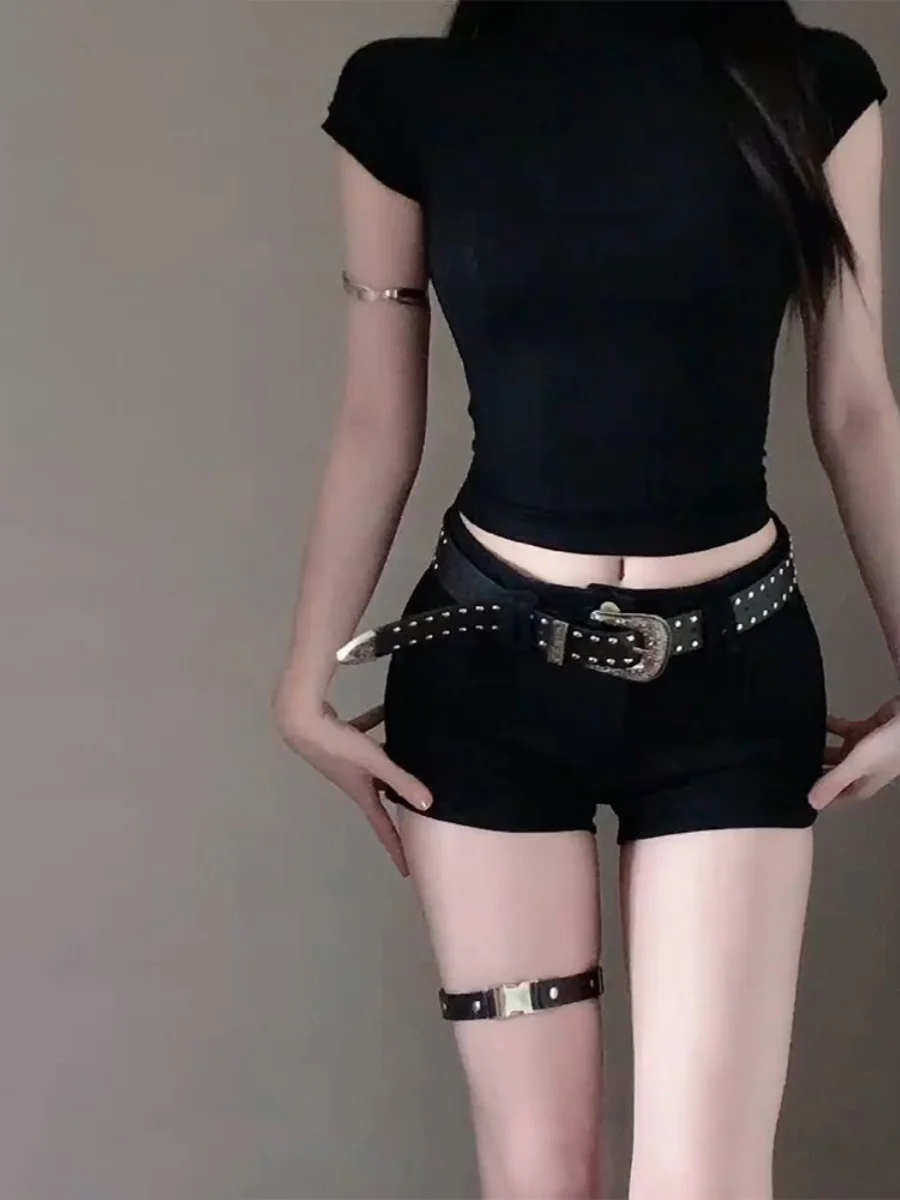 2025 nueva moda Retro Sexy picante pantalones cortos de mezclilla sólidos para mujer verano cintura baja ajustado cadera envoltura pantalones calientes Y2k pantalones cortos Wh6