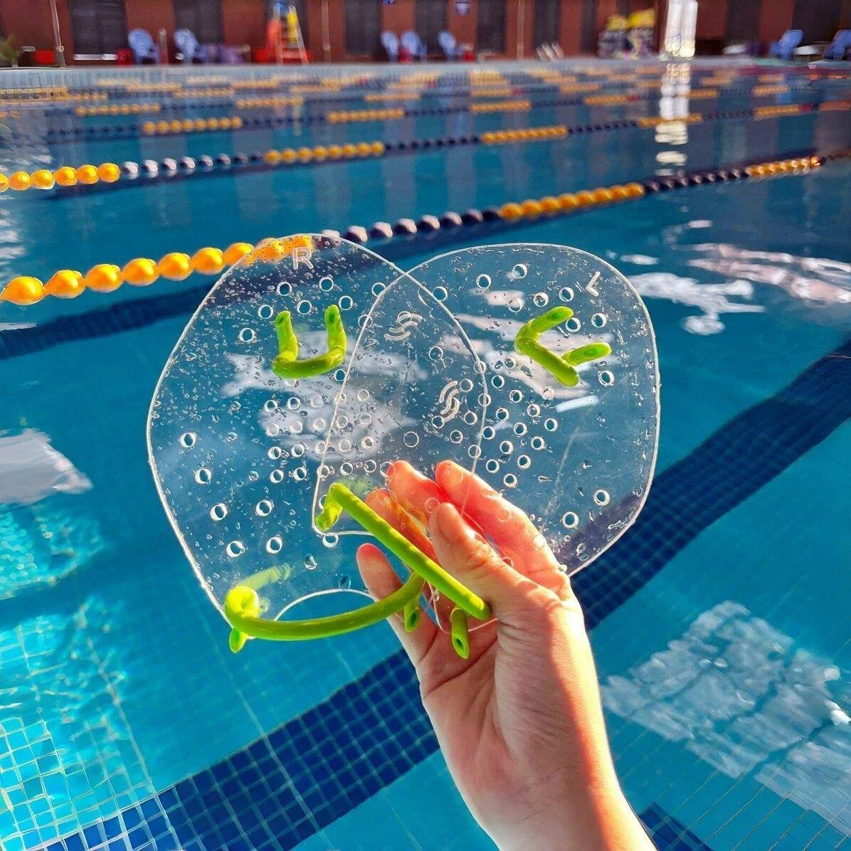 manoplas-de-natacion-con-aletas-para-adultos-para-entrenamiento-de-fitness-estilo-libre-especiales-para-ninos-profesional