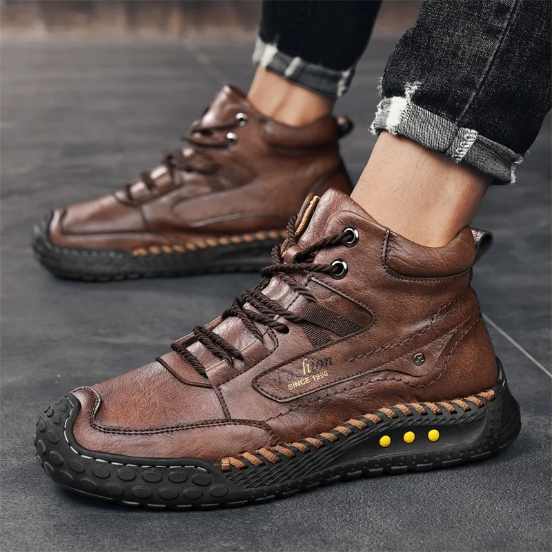 Men's Hand-Stitched Fashion Boots, Retro Lace-Up Mid-High Casual Shoes, Suitable for Spring and Autumn Daily Wear, Outdoor Hiking Boots, Comfortable Large-Size Men's Shoes image 4