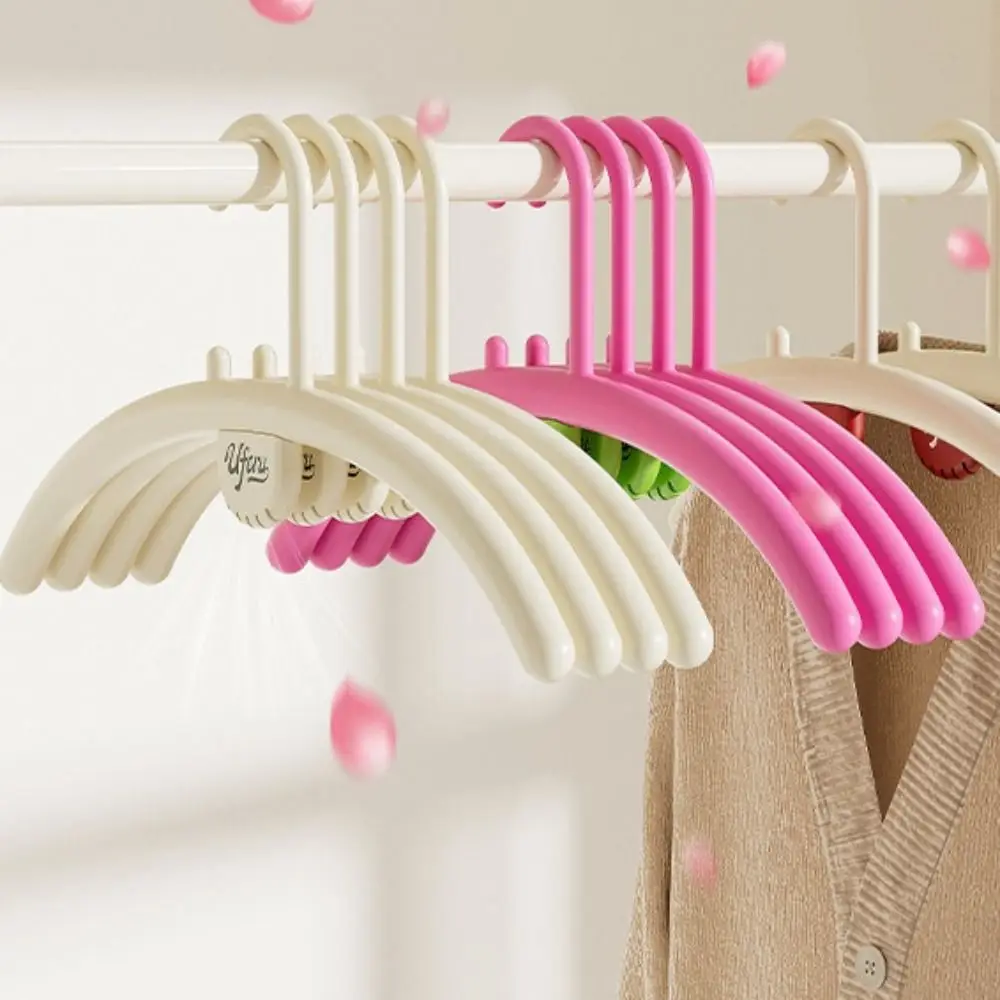 

5PCS Durable Thickened Semi-round Coat Hanger Plastic Non-slip Clothes Rack No Trace Reusable Clothes Hanger Adult